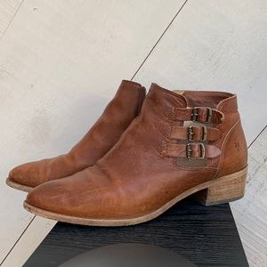 Vintage Frye Ray Belted Booties